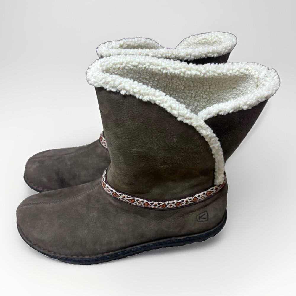KEEN Womens 9 Gray Brown Shearling Lined Winter Boots EU 39.5